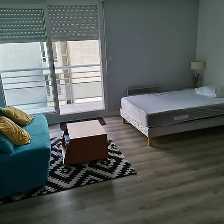 Lumineux Proche De La Avec Parking Couvert Privatif Апартаменты Ла-Рошель